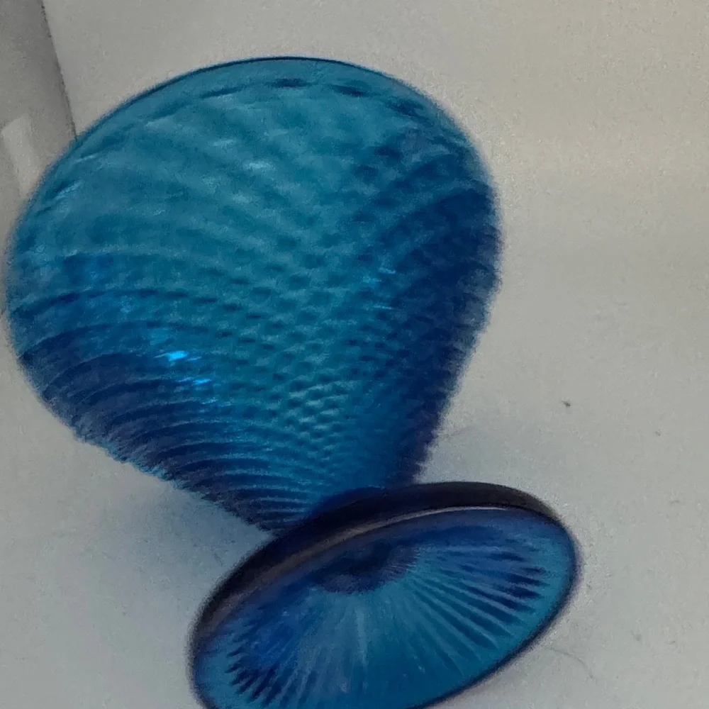Blue Glass Diamond Pattern Candy Dish - Picture 3 of 5